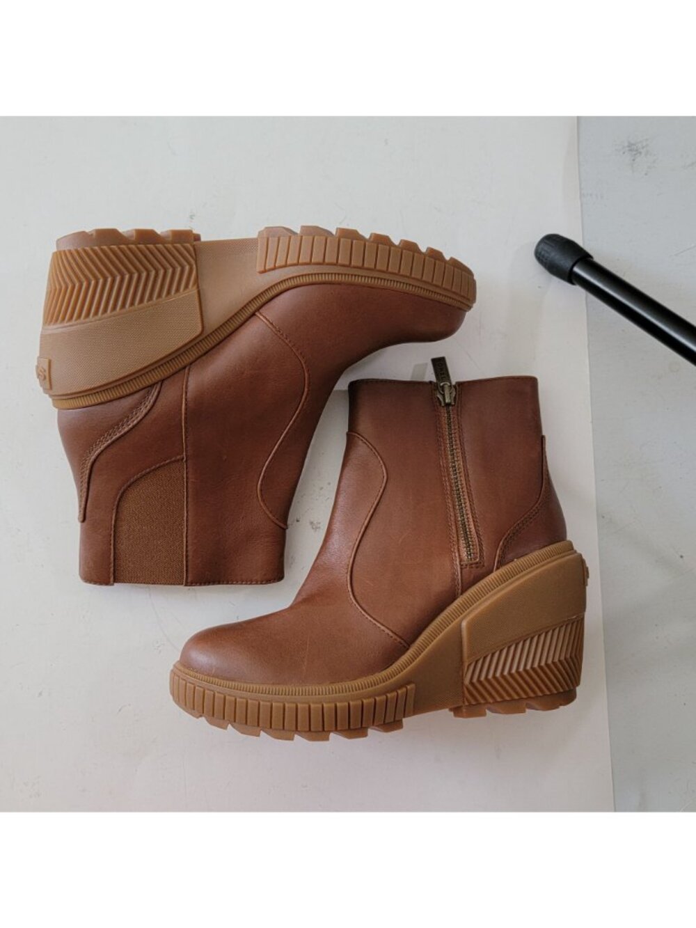 NEW Sorel Ona Ave Zip Wedge Boots Leather Gorpcore Outdoors City Womens 9.5 - Picture 2 of 10
